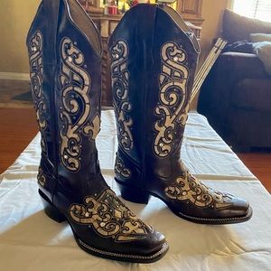 Brand new cowgirl cowboy boots